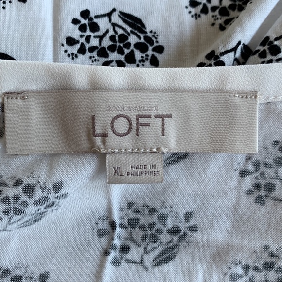 LOFT blouse - Picture 5 of 6